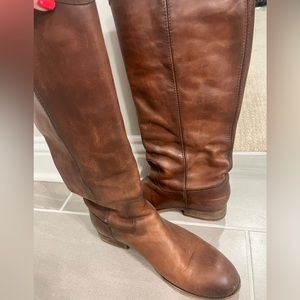 Frye Melissa button Lug boots